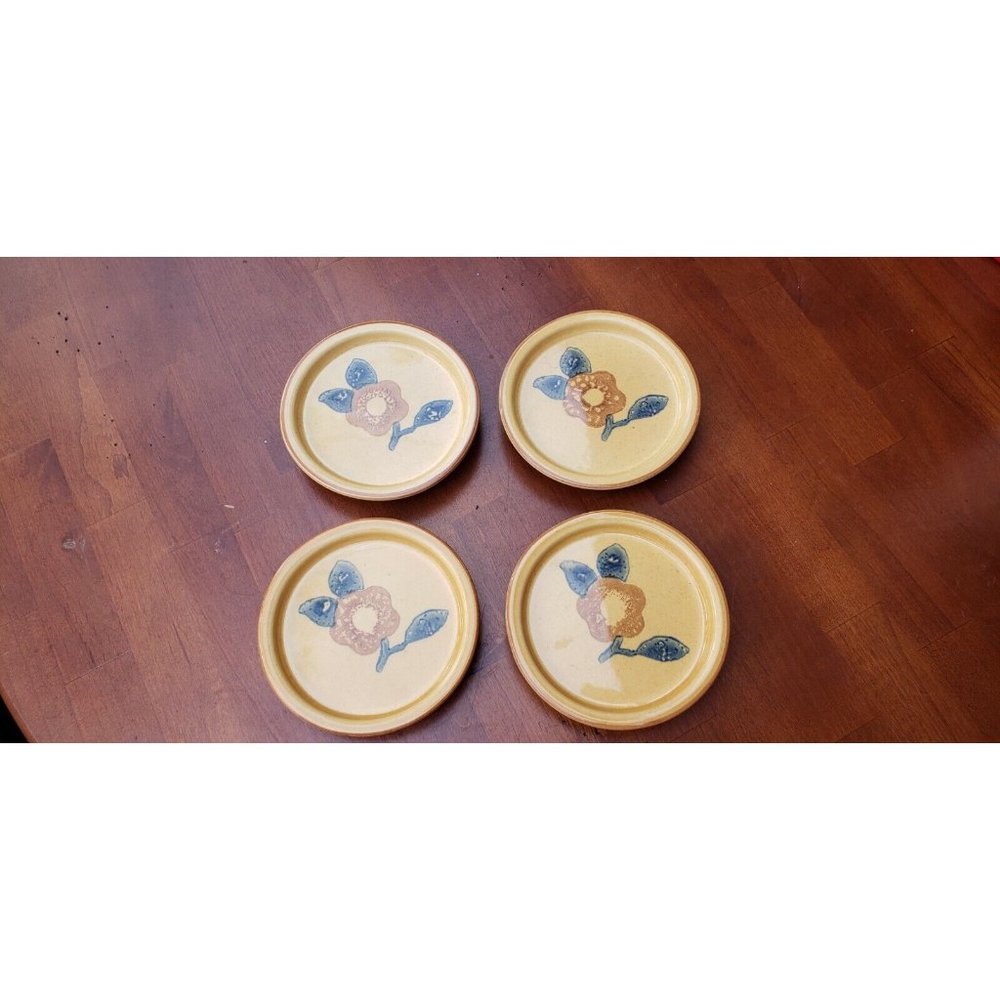 Set of 4 Vintage "America" 4 & 1/4"  Round Ceramic Coasters made by Pfaltzgraff